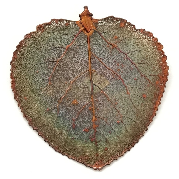 Christmas Holiday Ornaments Pine Cone Maple Leaf Set of 2 Ornaments Vintage - Picture 8 of 12